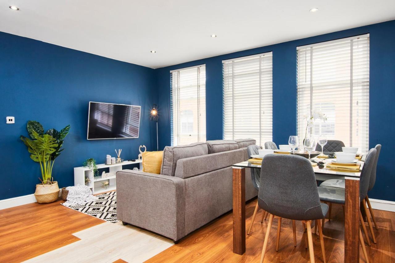 Stunning City Centre 3 Bed, 3 Bath - Sleeps 8! Apartment Leeds  Bagian luar foto