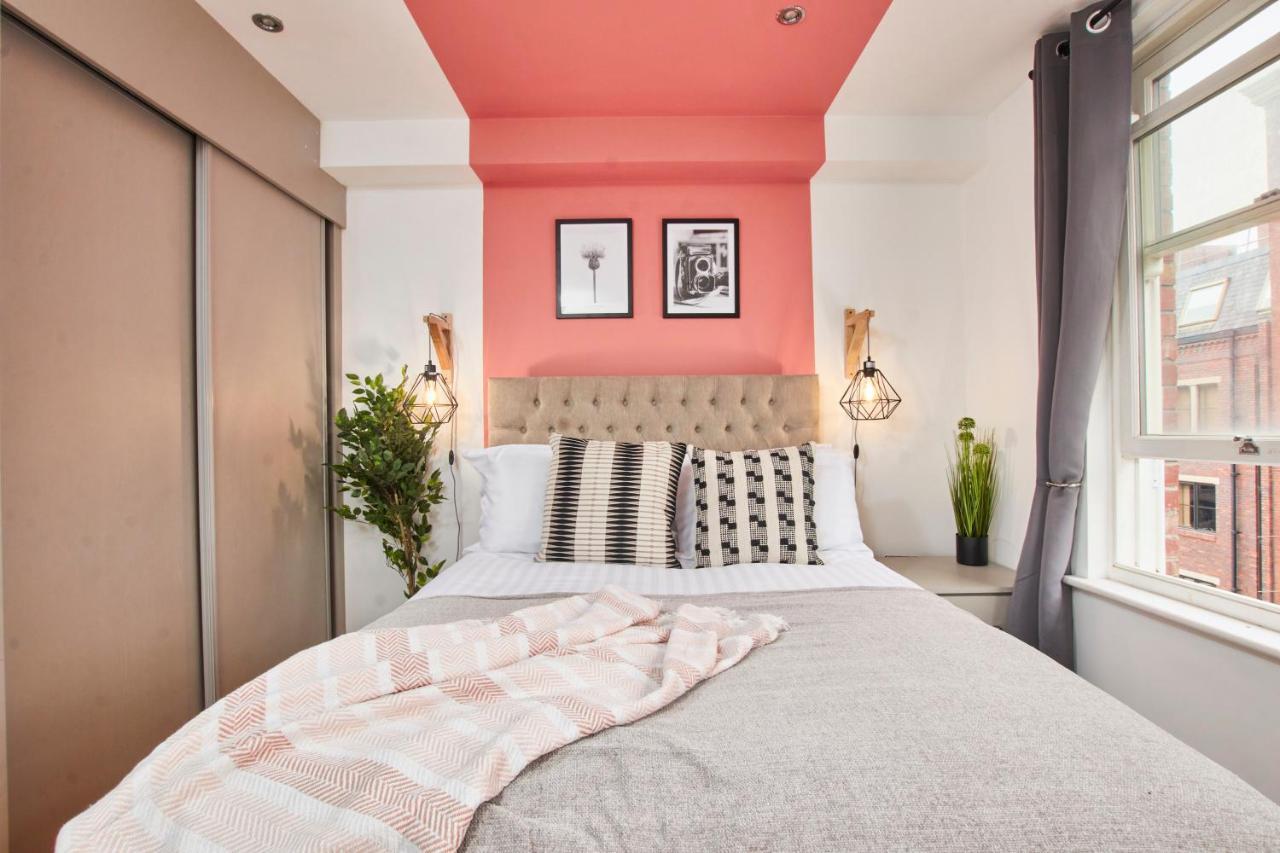 Stunning City Centre 3 Bed, 3 Bath - Sleeps 8! Apartment Leeds  Bagian luar foto